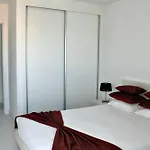 Clerigo - By Sch Daire São Martinho do Porto